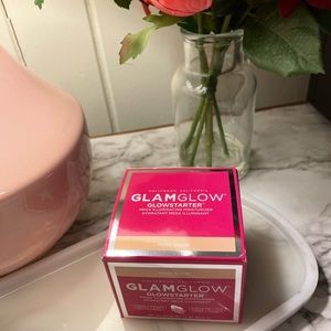 GLAMGLOW
GLOWSTARTER™ Mega Illuminating Moisturizer